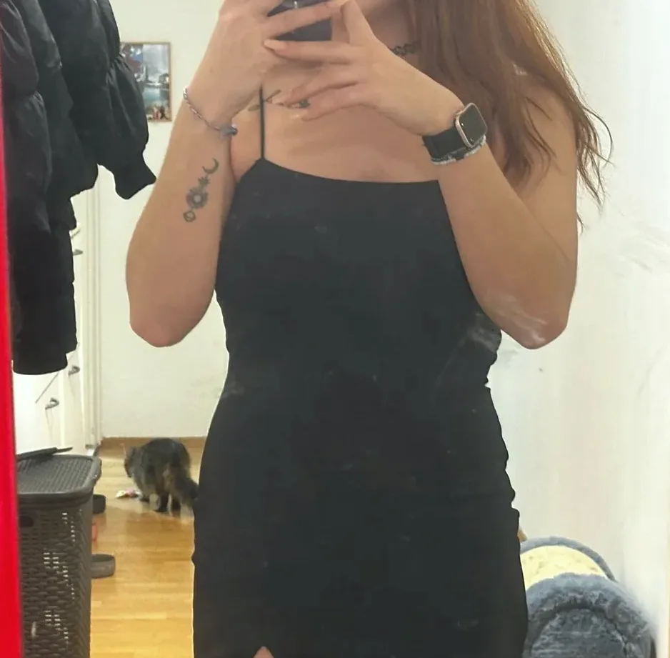 Samantha, 24
